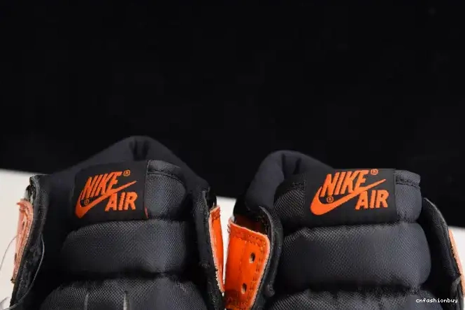 Retro Backboard Jordan High Shattered 555088-028 3.0 - Air 1 0705